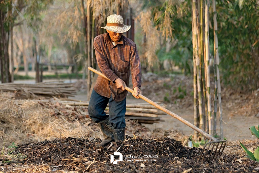 کود سالم زمین کشاورزی شاید گران‌تر باشد، اما در بلندمدت به‌صرفه‌تر است.